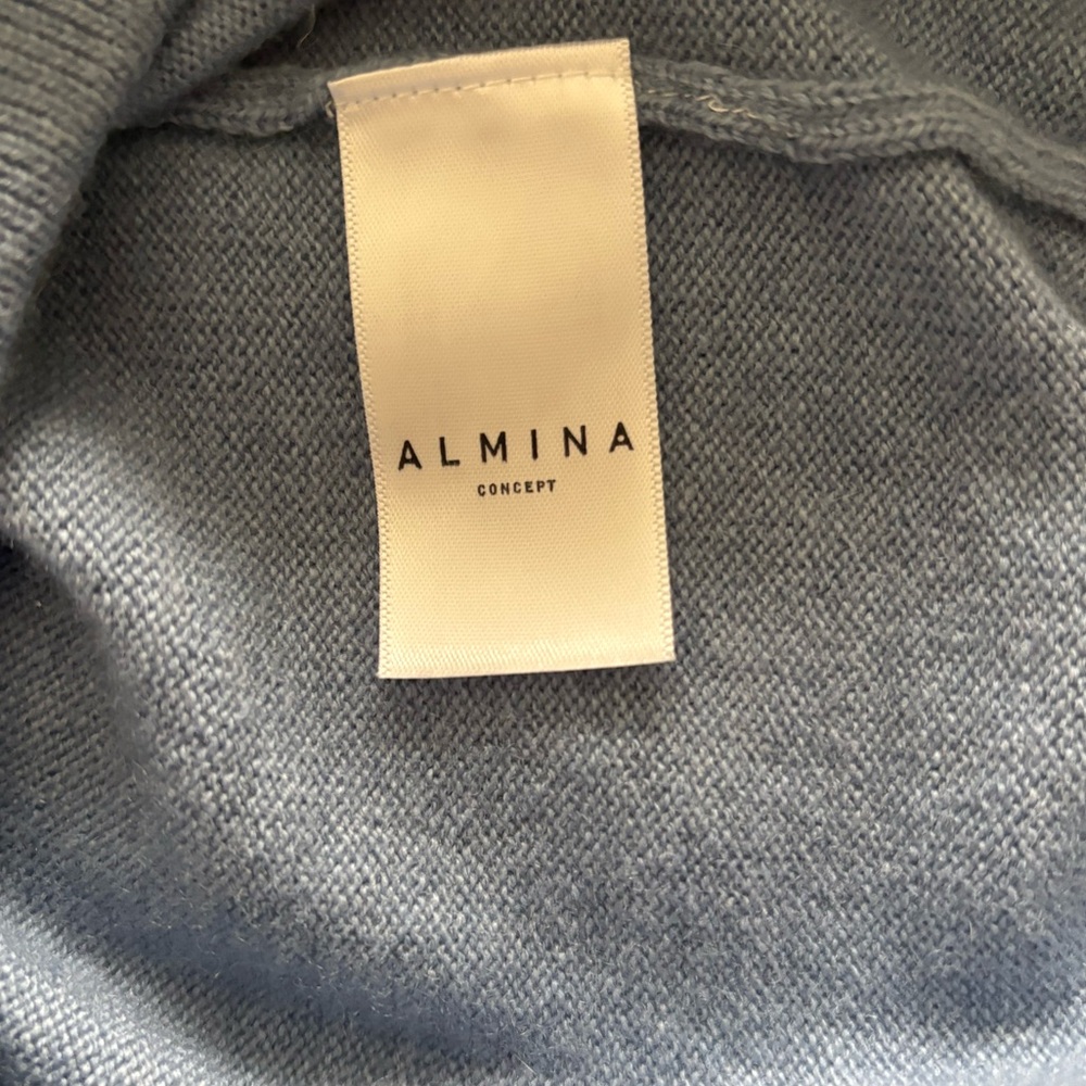 Almina Concept Classic Crew Wool Cardigan - Picture 9 of 10